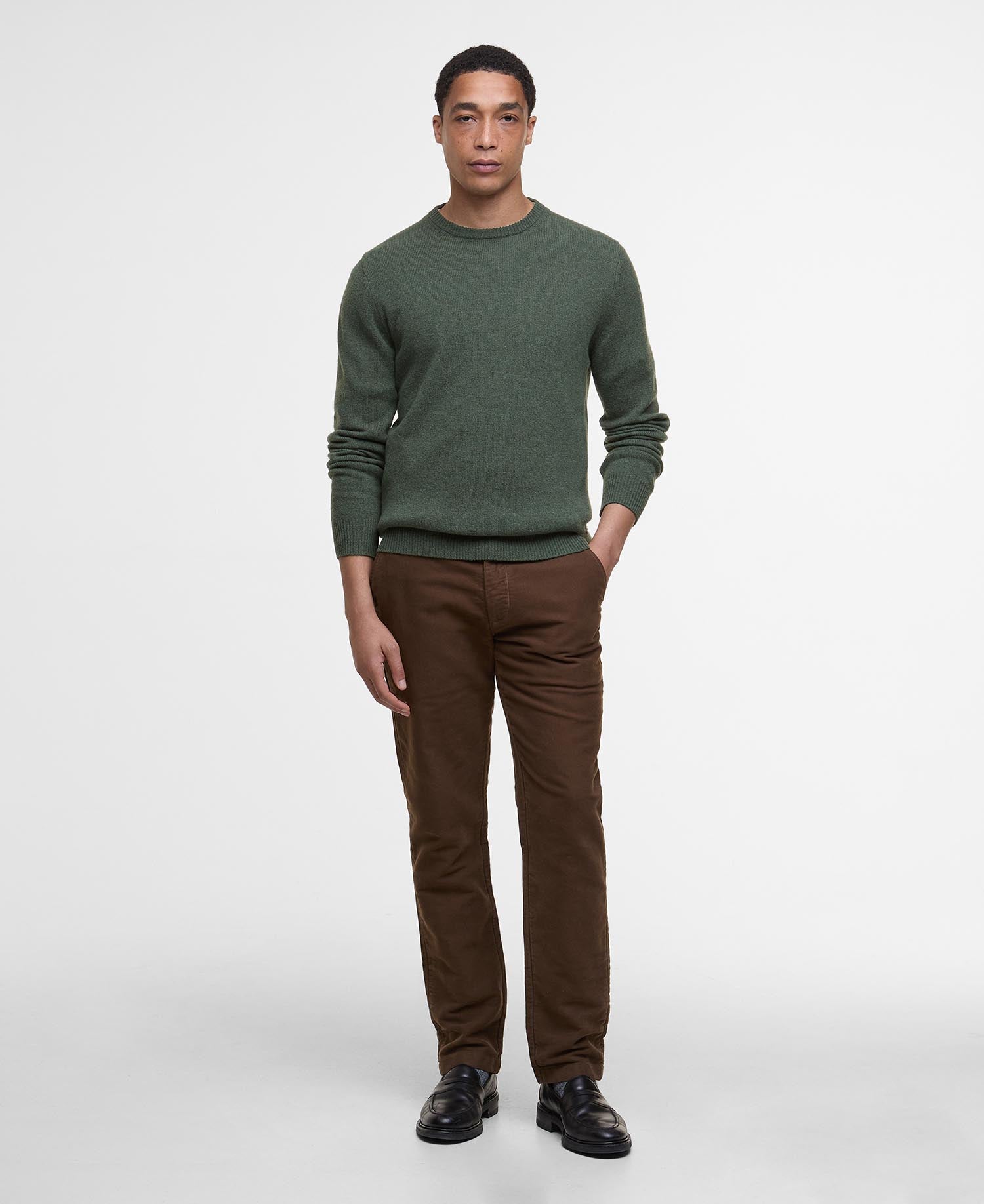 Barbour Essential Patch Crew - Olive