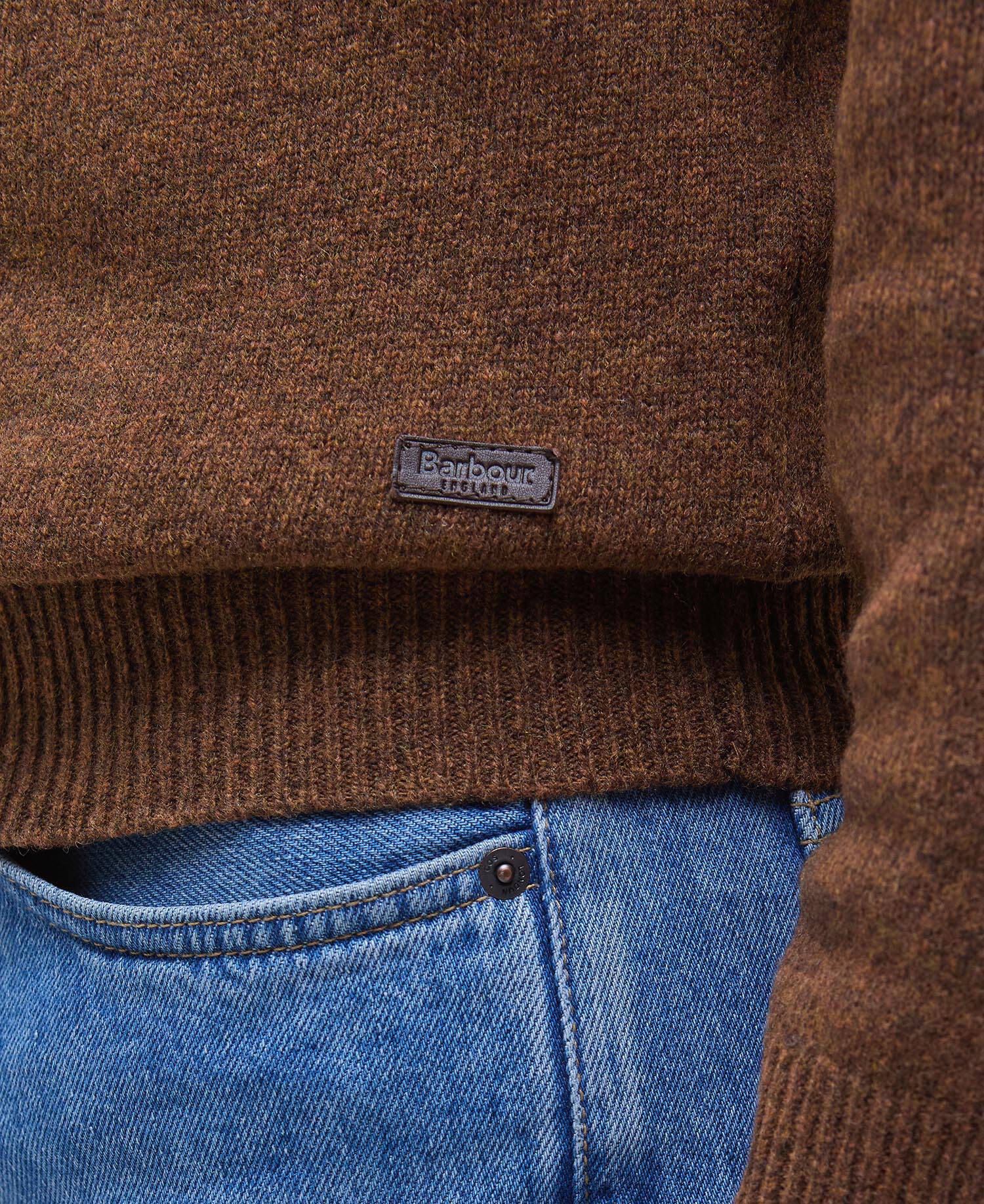 Barbour Essential Patch Crew - Bracken
