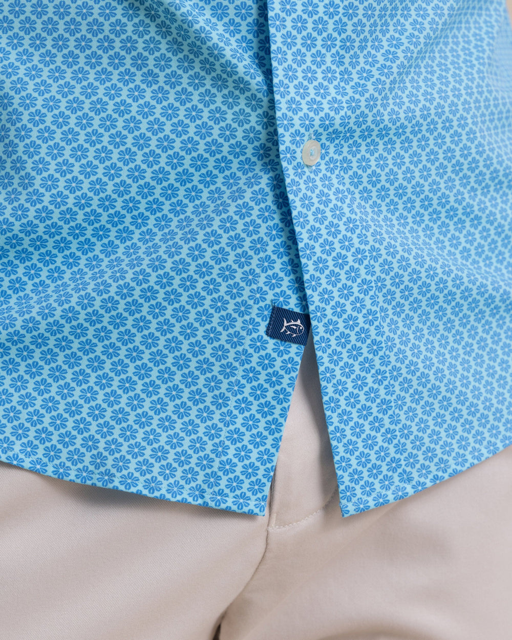 Southern Tide Short Sleeve Coastal Breeze Flower Garden Sport Shirt - Tropical Breeze Blue
