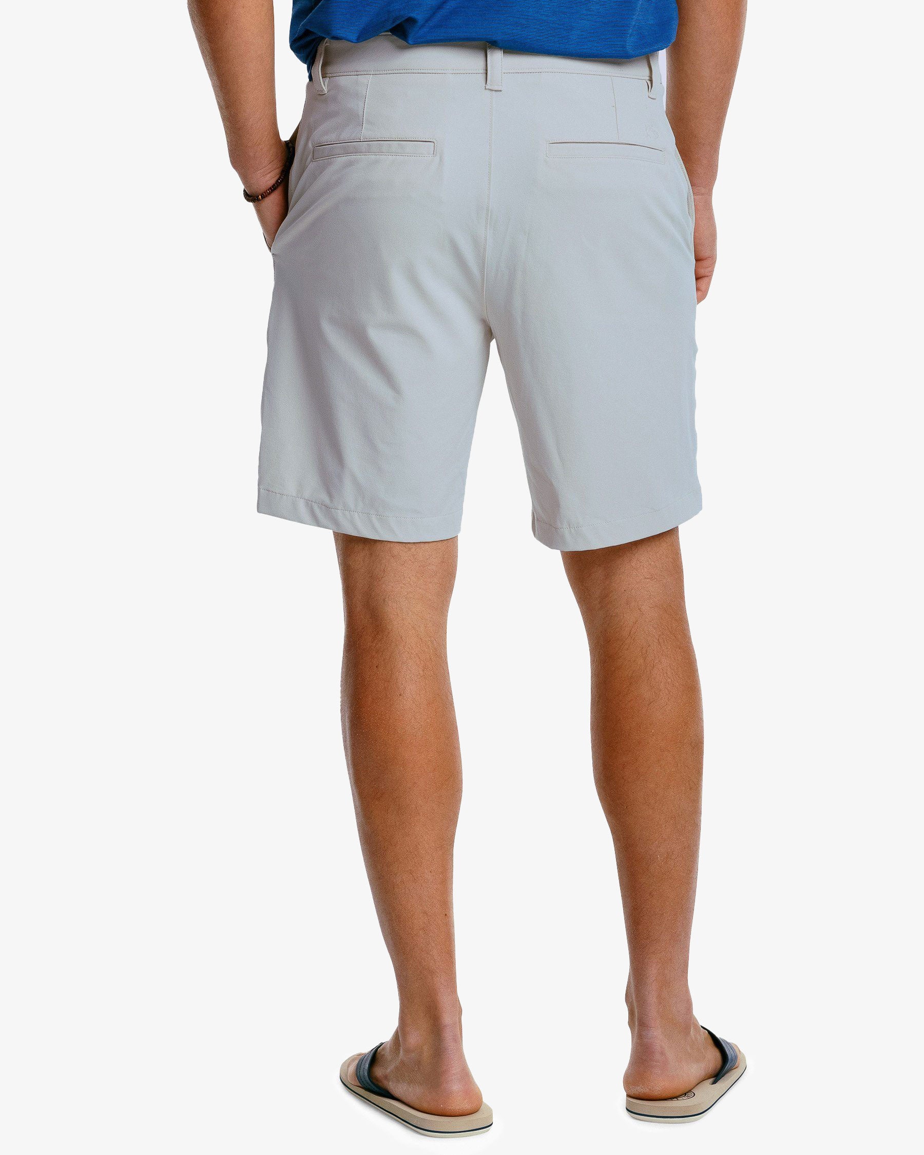 Southern Tide Brrrdie 8" Gulf Short - Seagull Grey