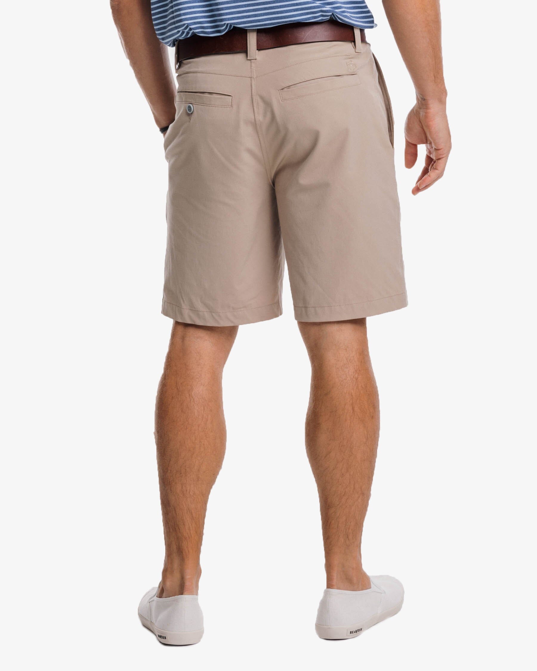 Southern Tide 9" T3 Gulf Short - Sandstone Khaki