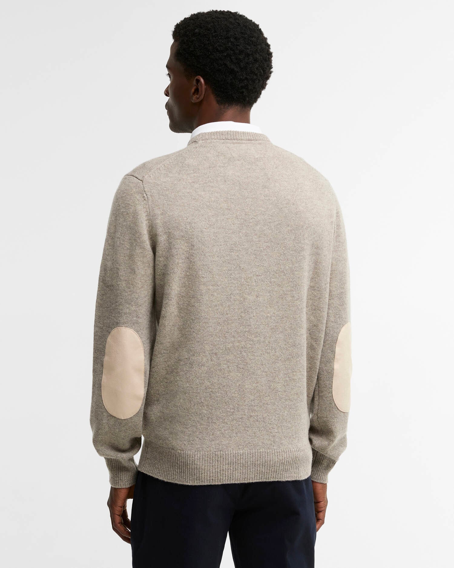 Barbour Essential Patch Crew - Stone