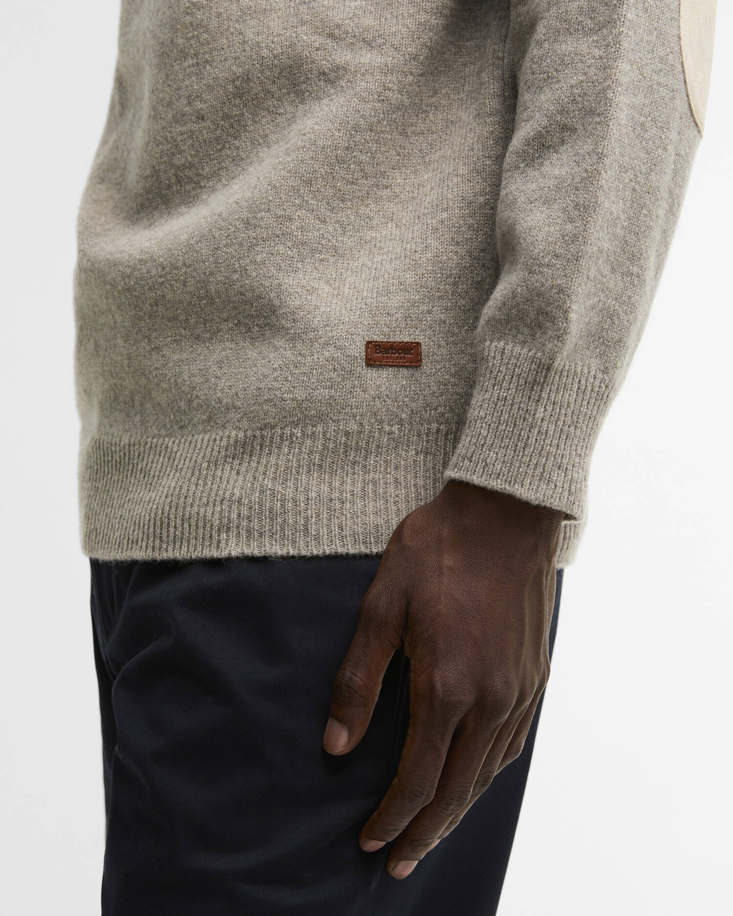 Barbour Essential Patch Crew - Stone