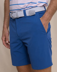Southern Tide 8" Coastal Breeze Birdie Short - Nautical Blue