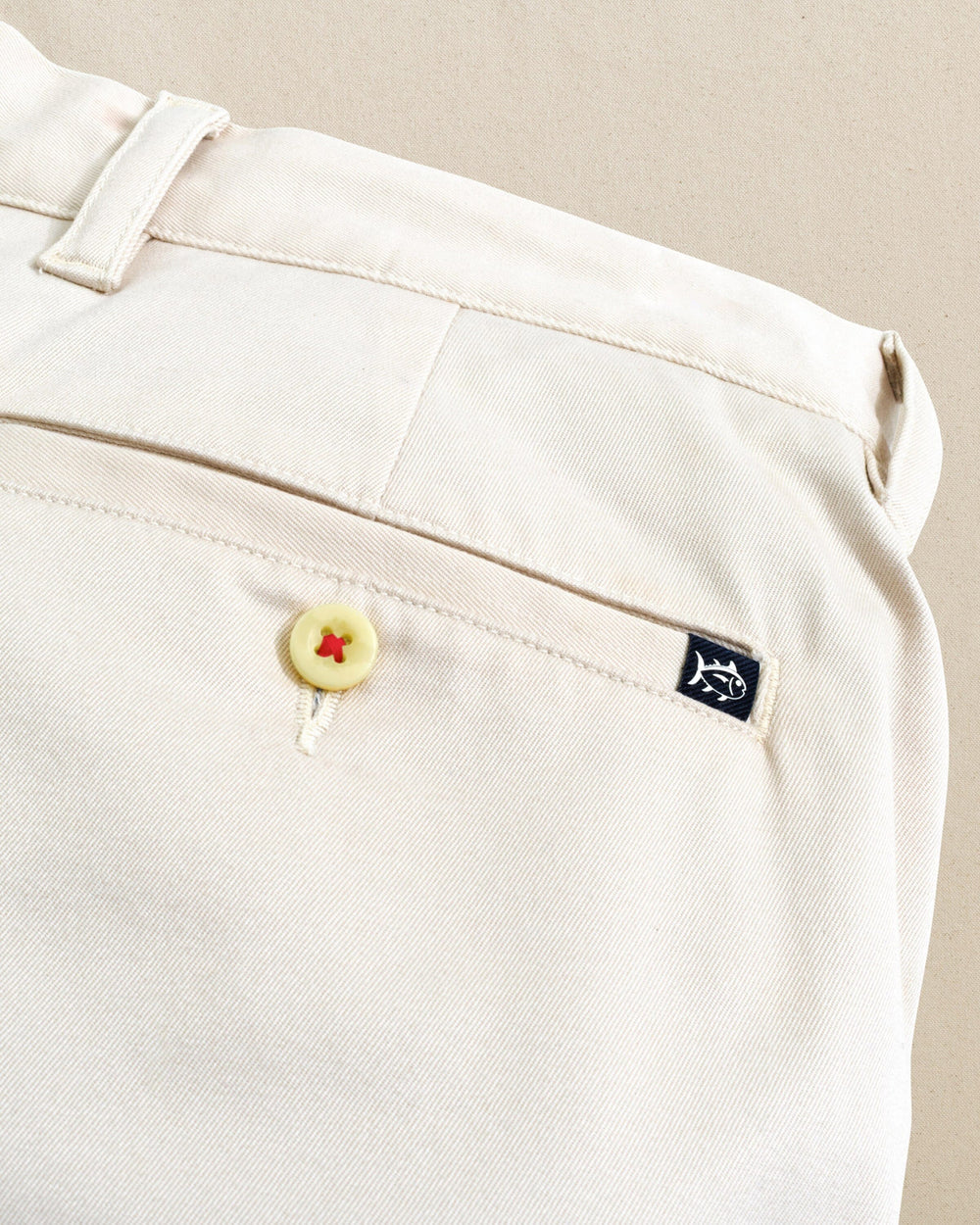 Southern Tide 7" Channel Marker Chino Short - Stone