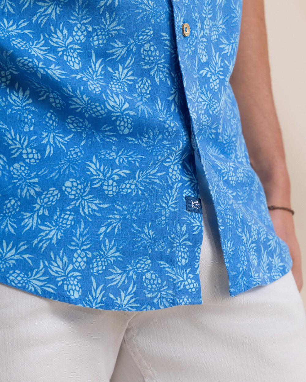 Southern Tide Short Sleeve Pineapple Parade Sport Shirt - Blue Stream