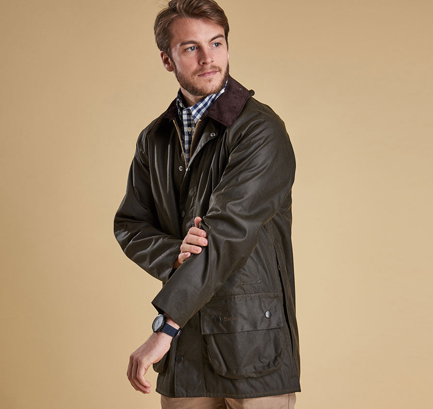 Barbour Classic Northumbria Men's Waxed Jacket | Olive